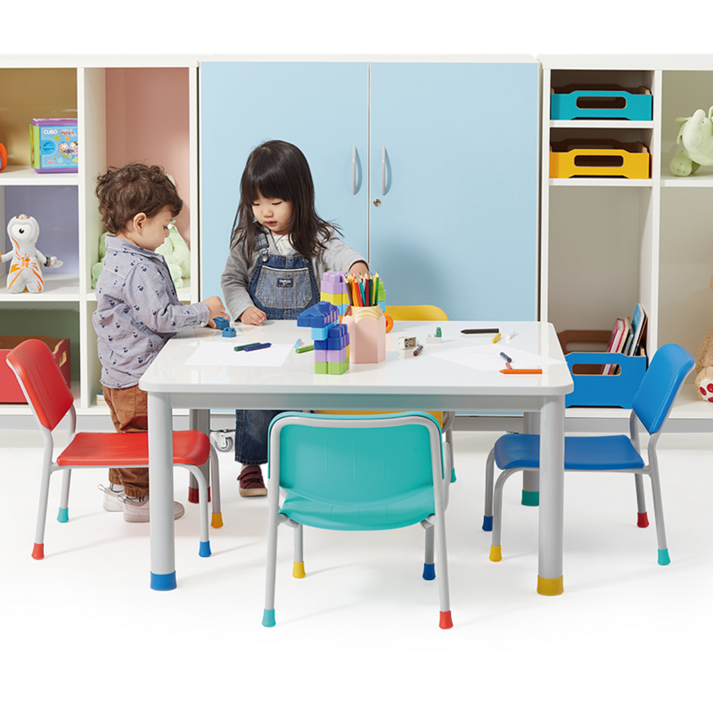 Mesa Group Quadrada Infantil